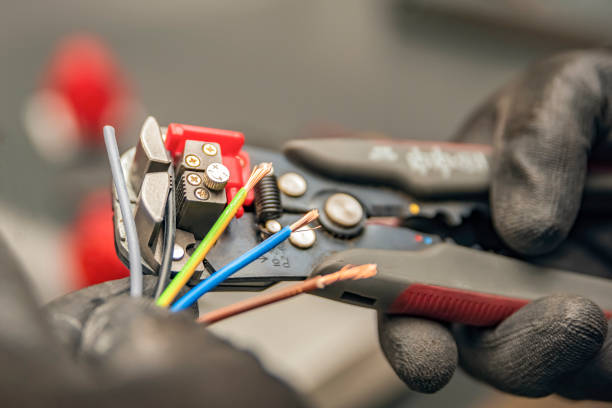  Seth Ward, TX Electrician Pros